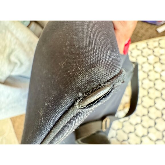 Ralph Lauren Black Messenger Bag With Gold Crest Logo - Shoulder Crossbody - Picture 14 of 16